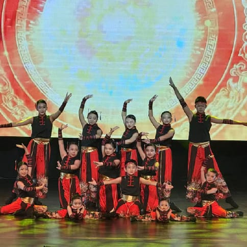 水蓮舞踊芸術学校（中国）